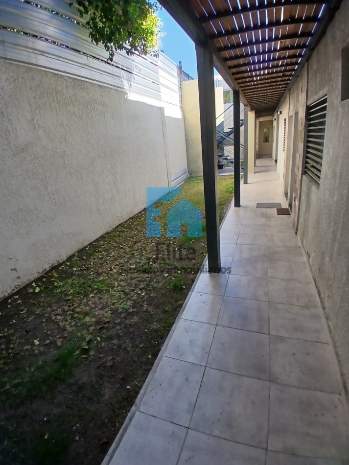 Departamento de un dormitorio, cocina comedor y baño, en Rivadavia