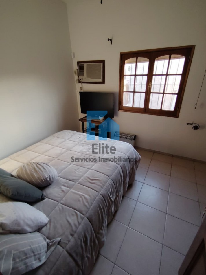 Casa Esq 4hab, 2 Baños, 2 Estacionamiento, Corazon De Rivadavia - Bo Jardin
