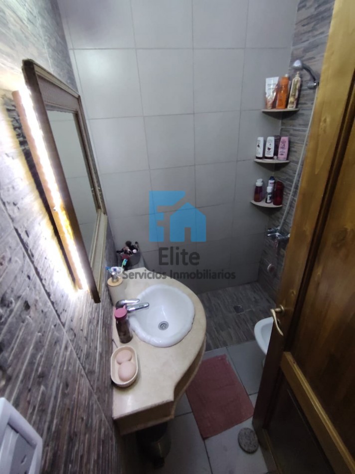 Casa Esq 4hab, 2 Baños, 2 Estacionamiento, Corazon De Rivadavia - Bo Jardin