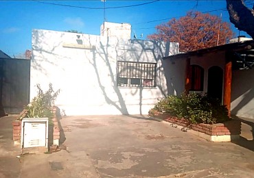 Venta. Casa 3 Hab Mas Duplex 3 Hab En Santa Lucia - Ubicadisima