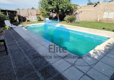 Venta. Casa En Barrio San Damian - Rawson - Pileta