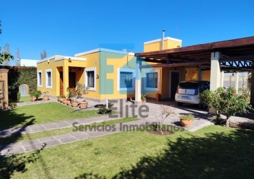 Venta Casa Categoria Bo San Ignacio 3 Dormitorios 2 Baños - Alta Calidad Y Excelente Entorno Y Terreno